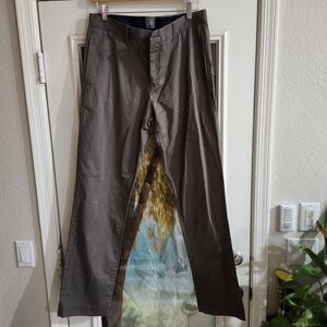 Gap Classic Khakis Chinos Pants 33x34